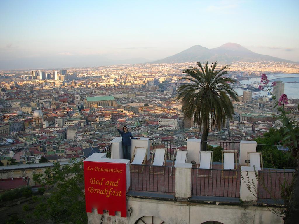 Guest House Pedamentina Napoli Dış mekan fotoğraf