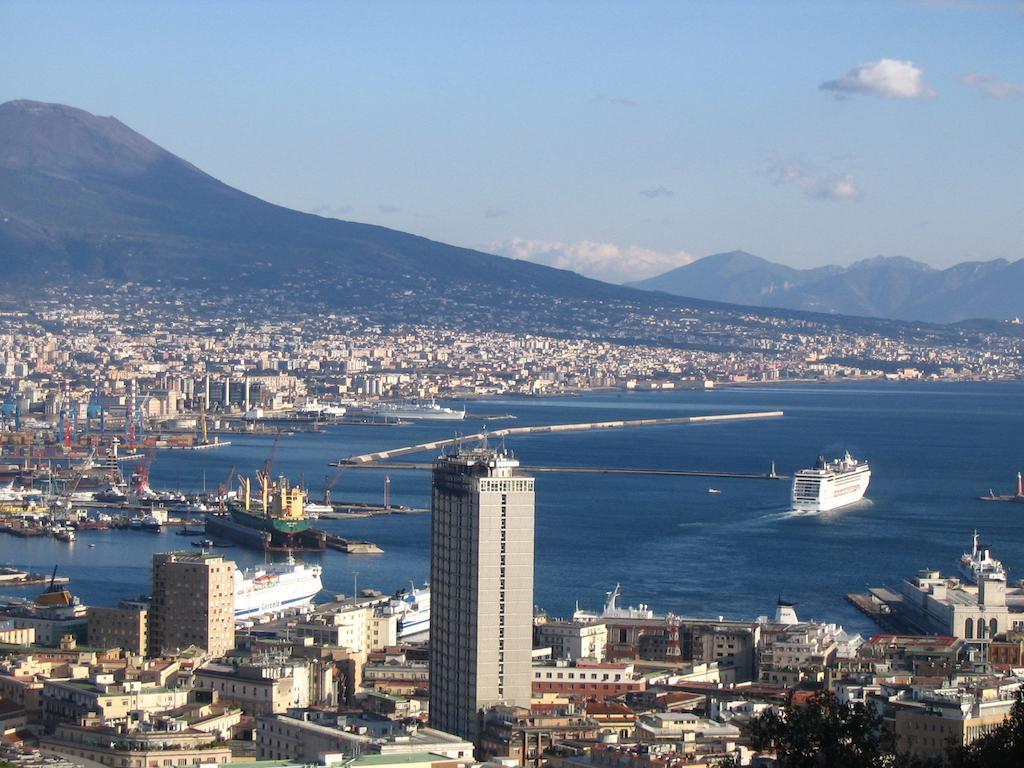 Guest House Pedamentina Napoli Dış mekan fotoğraf